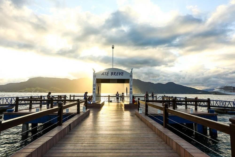 Vilarejo Praia Do Pereque Suites イリャベラ エクステリア 写真